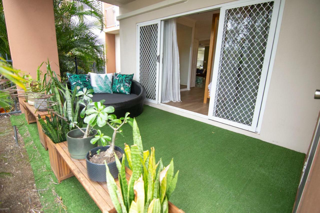 66 Martyn Street Apartment Cairns Bagian luar foto