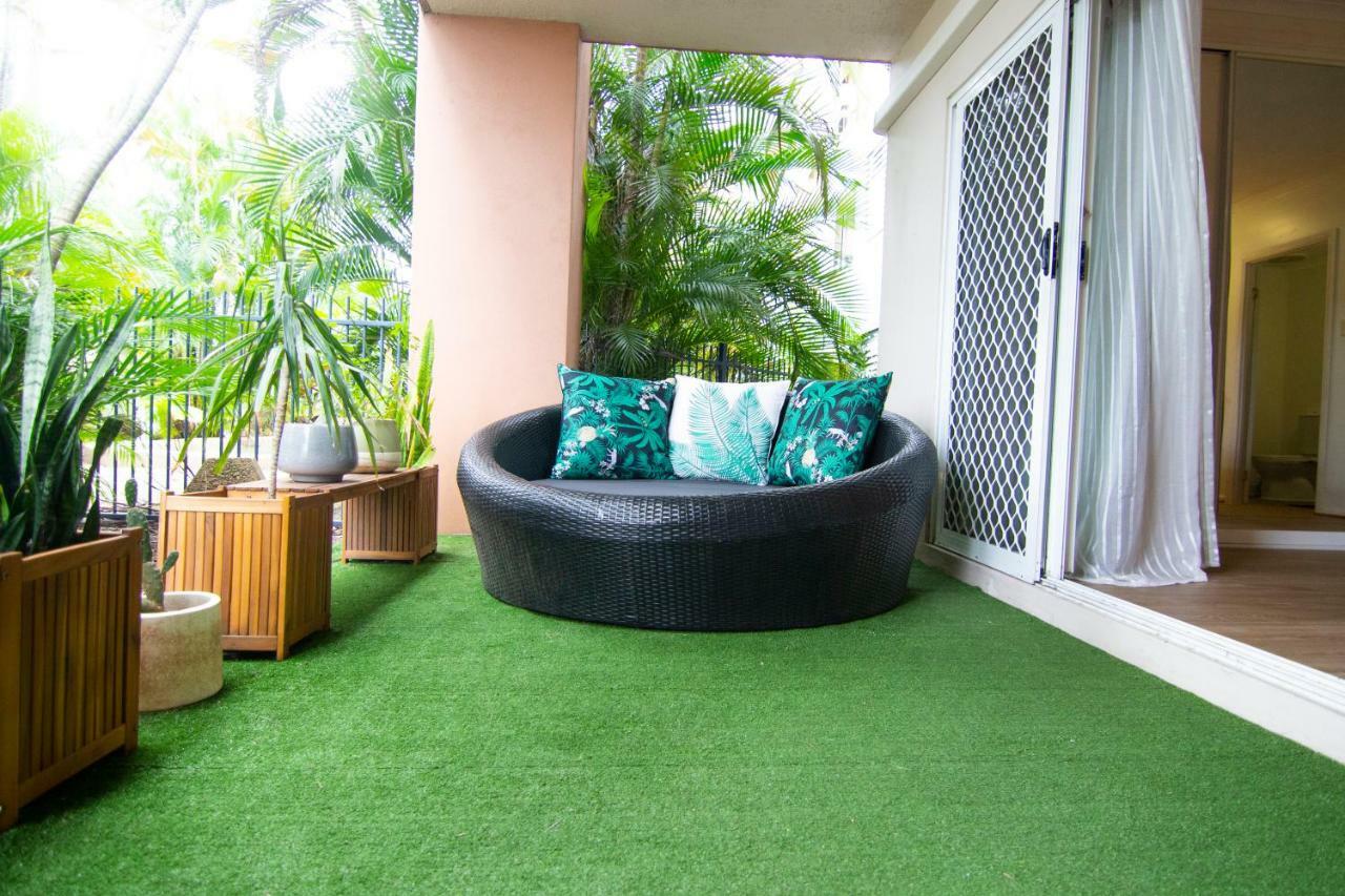 66 Martyn Street Apartment Cairns Bagian luar foto